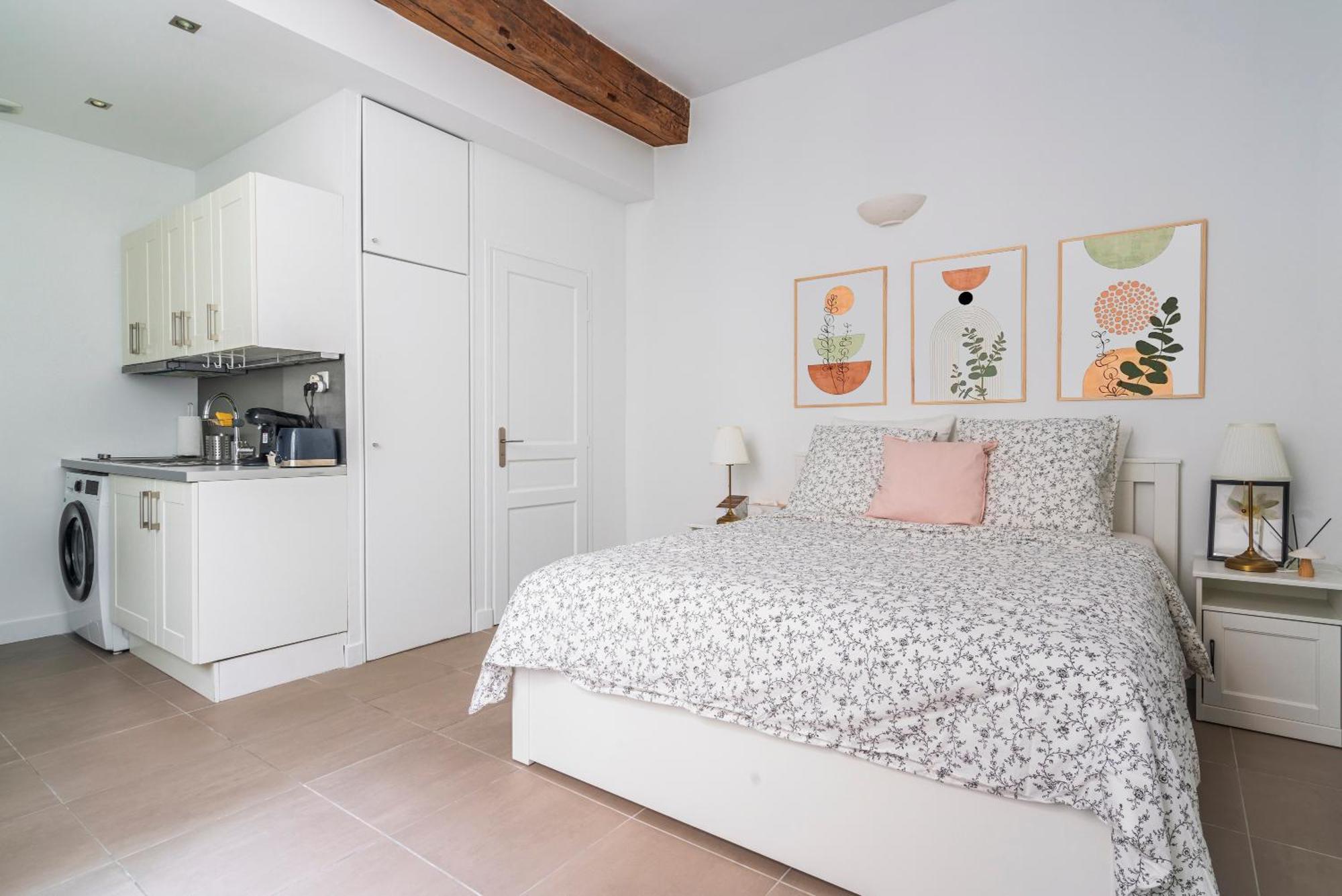 Apart Merryland Paris Chatelet Exterior foto