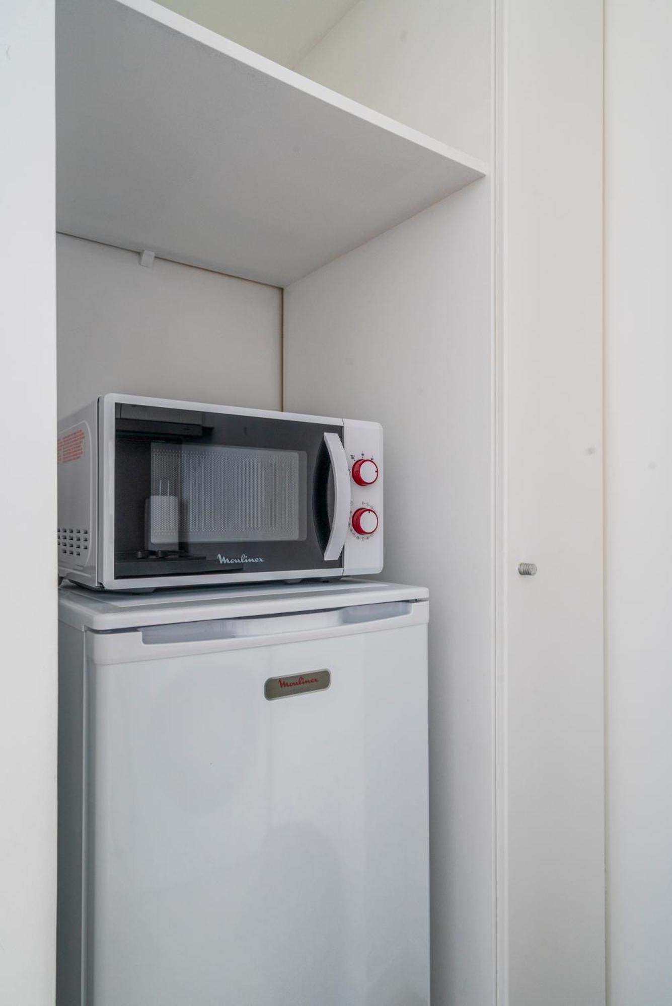 Apart Merryland Paris Chatelet Exterior foto